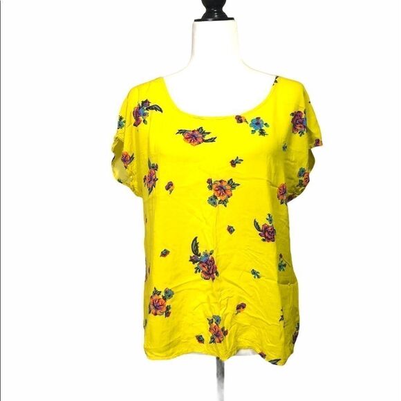 𝅺🚨 Splendid Rayon Floral Split Back Summer Blouse - Picture 1 of 7